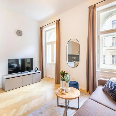 Apartmanhotel Petrin Tower