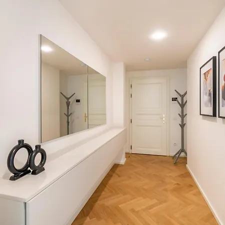 Petrin Tower Lejlighedshotel