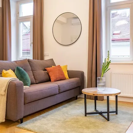 Petrin Tower Lejlighedshotel