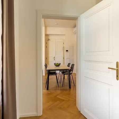 Lejlighedshotel Petrin Tower