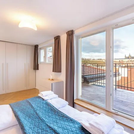 Aparthotel Petrin Tower 4*