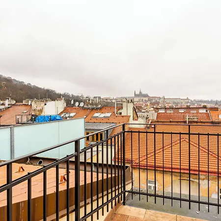Petrin Tower 4* Prag