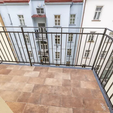 Petrin Tower 4*